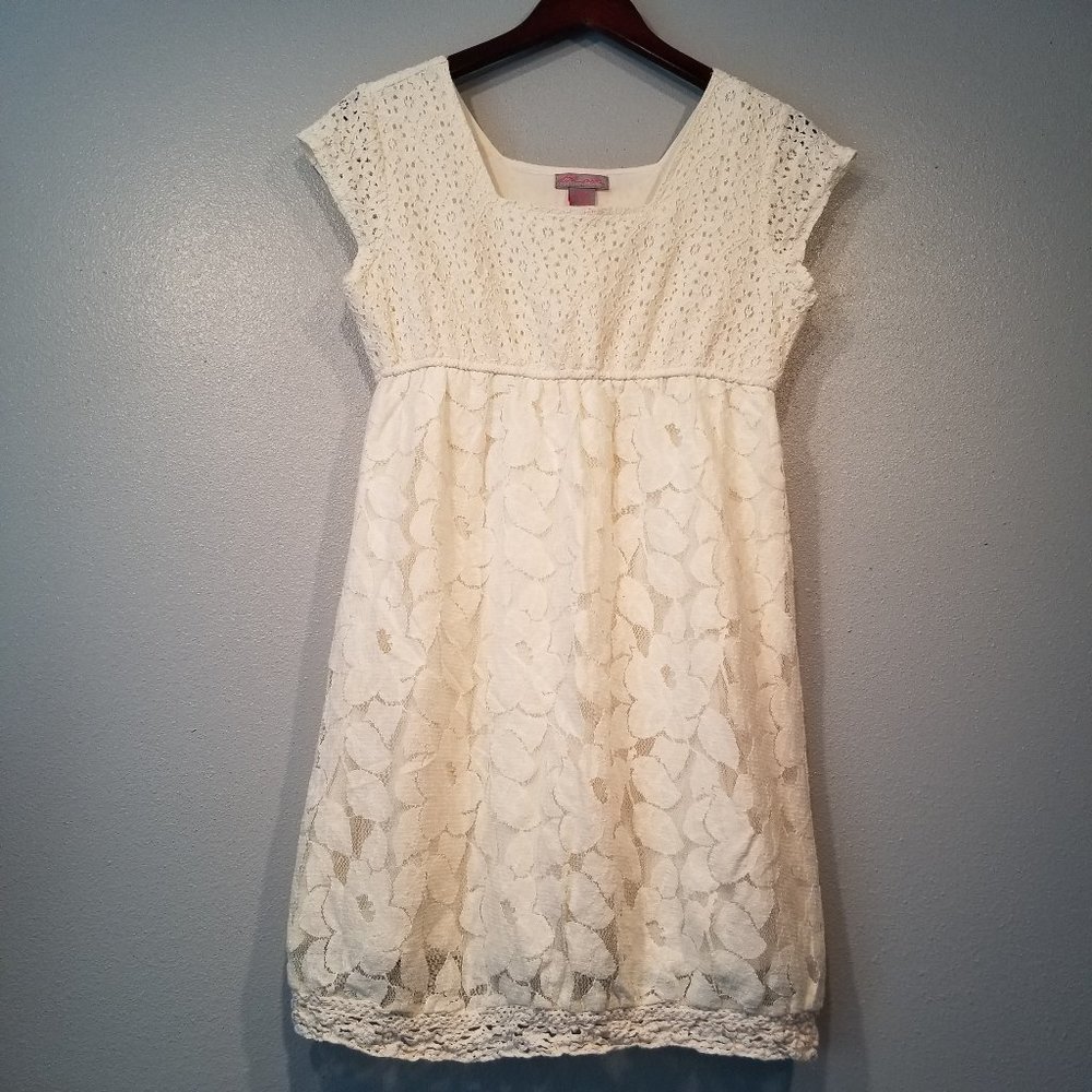 Ultra Pink White Lace Dress